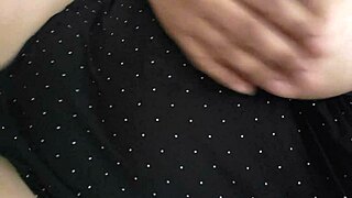 This slutty wife is naughty 😈