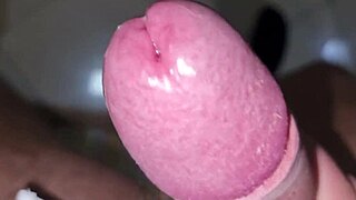 hey sexy italian guy, gonna moan loud with that huge cock cumming?