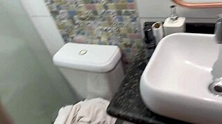 AFTER BEACH SEX IN BATHROOM, CUM INSIDE LUNNA GEEK!