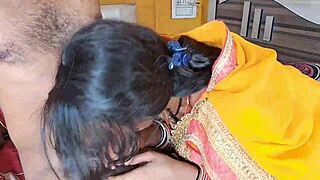 दामाद ने अपनी सास को घोड़ी बनाकर चोदा