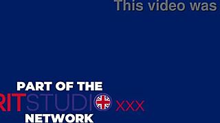 Young neighbor receives hot load on christmas day in homemade first time