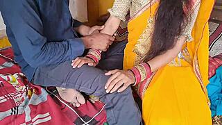 दामाद ने अपनी सास को घोड़ी बनाकर चोदा