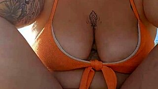 i flashed my boobs at the beach to buy stuff!