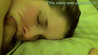 Lynnette Lyons feels intense pleasure during face fucking and cumshot