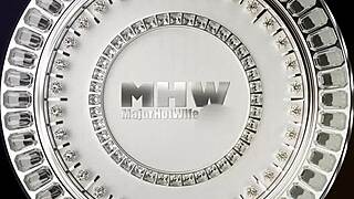 I love how Rome Major fucks my pussy doggystyle