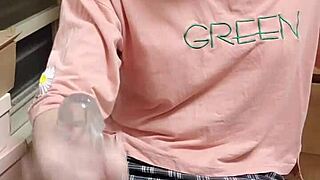 i love shemale ting xuan's blowjob on dildo