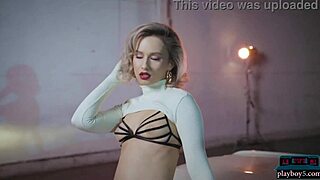 Blonde milf polina strips her big ass in a convertible.