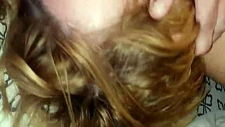 मेरे लंड को उसके गले में डीप फील करो मेस्सी पाई के लिए!