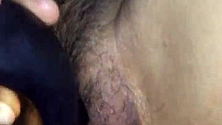 this latina bitch really knows how to make herself come.