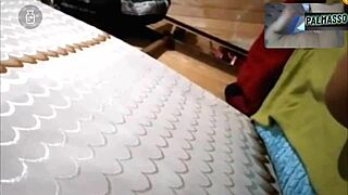 quieres ver mi coño peludo? mastúrbate