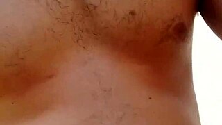 Soloboy Enjoys Outdoor Masturbation in Scenic Spot