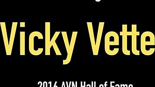 Blonde cougar Vicky Vette fingers her hairy pink pussy