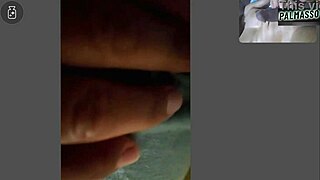 quieres ver mi coño peludo? mastúrbate