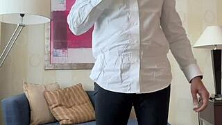 indian fag says, 'i'm exposed now, look at me.'