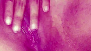 I'm giving myself a quick masturbation session