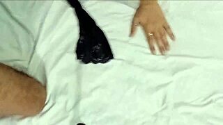 मुस्लिम हॉट गर्ल हिंदू बॉयफ्रेंड के साथ डॉगी स्टाइल अस्स एकशन, घर का क्लिप। ओरल और एनल फन में वे वाइल्ड हो गए!