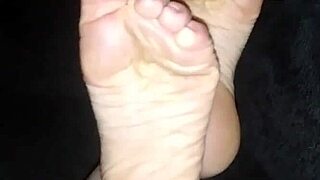 english soles for submissive foot play