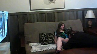 Housewife Wants The Guys On Beach