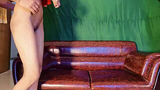 hey, my dirty fantasy is a wild threesome with anal and cum 😈