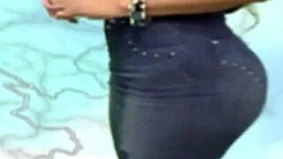 La Belle Femme Aux Gros Seins Est La Plus Désirée De France