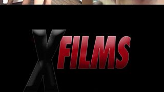 young venezuelan girl with big tits gives the pizza delivery guy a special tip