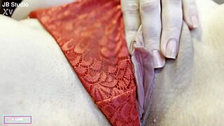 redhead shocked after multiple orgasms 😲