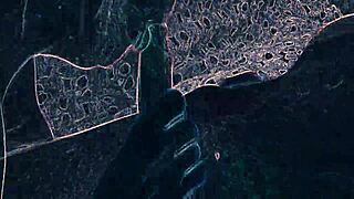 i licked her ass in the club while dancing