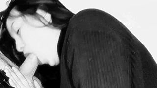 Amateur Horny Babe Deep Throats Cock and Swallows Cum in Close Up Fetish Scene