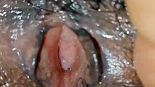 Indian Desi Beauty Gets Licked in Sexy Bed Scene