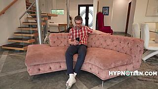 anxious gen z teen's freeuse mentor aria valencia hypnoteen