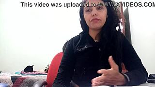 Sarah Rosa shares her weird fetishes in vlog