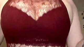 She does a striptease, uses a suction vibrator, and cums intensely