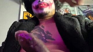 coringa in bat costume gives handjob