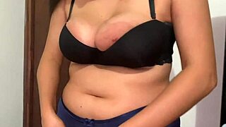 he fucks his stepdaughter stuck in the bathroom