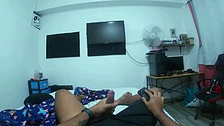 Desperate stepmom Leyne Rodriguez needing creampie