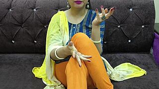 i teach my step sister a sex lesson in hindi audio at home