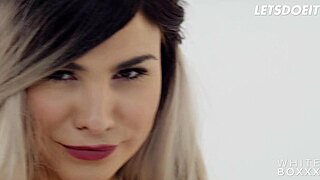 Lisa Gali Makes Bf Erect for Deep Bang!