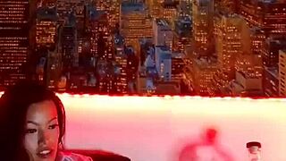 is this hot girl masturbating live?