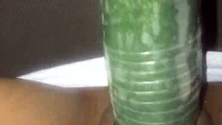 Watch kissesxxx fuck that cucumber in public and squirt everywhere!