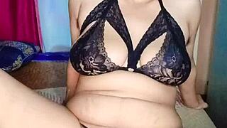 Juicy milf housewife Alisha Bhabhi craves monster cock