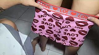 Me Follo A Mi Hermanastra Y Me Hace Correr En Su Vagina Apretada Gostosa Patty De Co�o Apretado Y Enorme Culo