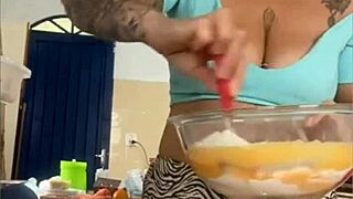 i watch this young 18+ usa girl do live in short clothes almost naked