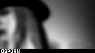 I fuck two blonde MILFs in threesome