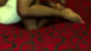 I fucked my girlfriend in the motel and she asked for cum loudly