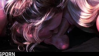 I fuck two blonde MILFs in threesome