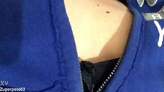 Cachonda Ama De Casa Mi Hermanastra Crystal Se Masturba Ella Es Muy Hot Y Le Encanta Grabarse Par Sus Fans