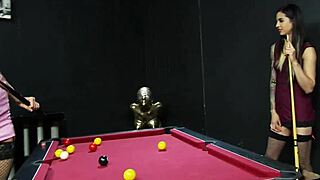 i cant decide between brunette and blonde for blowjob