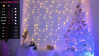 julieta venus in relaxing webcam session