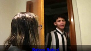 transei com meu enteado depois de flagrar ele no banho