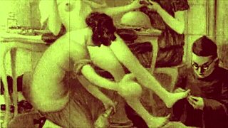 Vintage erotic animation yells, 'bend over!'